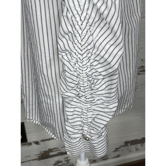 CABI Linear Shirt Button Front White with Black Stripes Sz M #4530 EUC - Picture 3 of 6